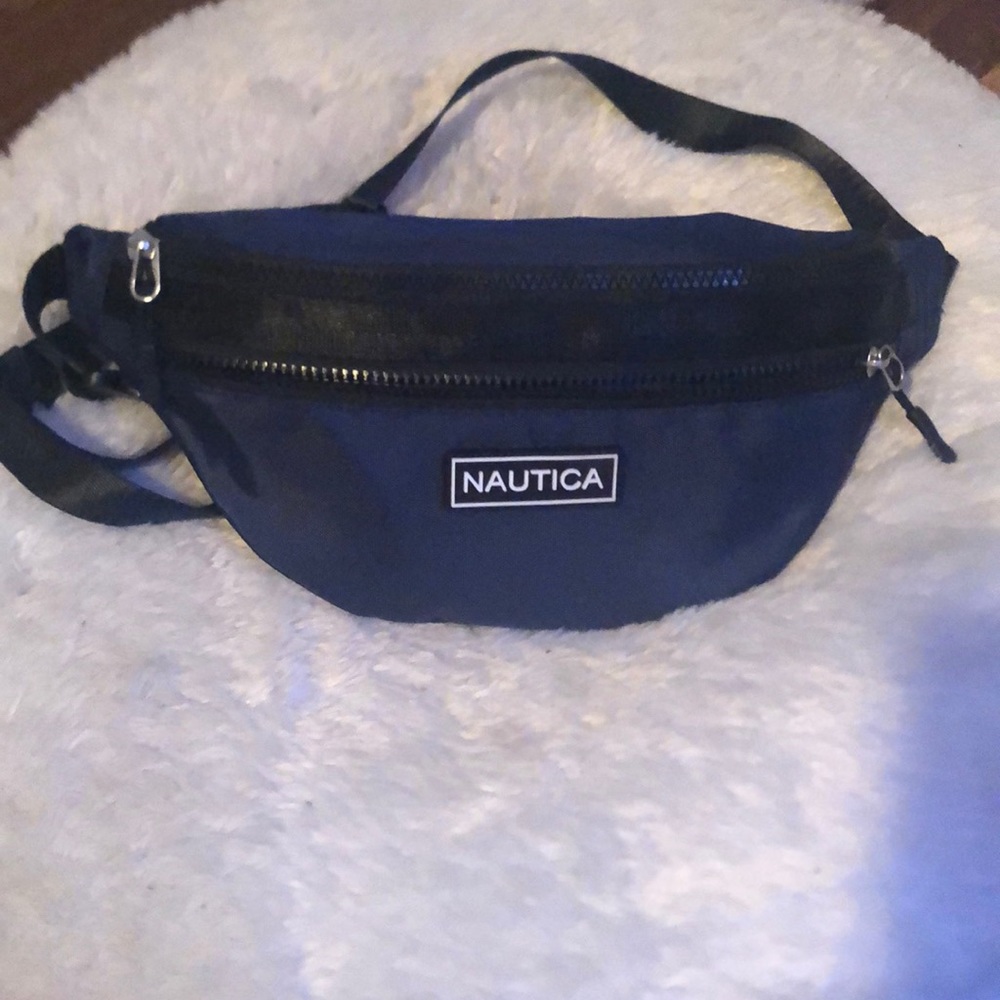 Vintage Nautica Fanny Pack💫